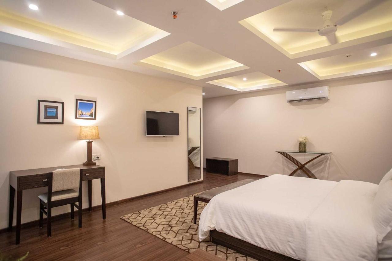 Hotel Alaya Dehradun Luaran gambar