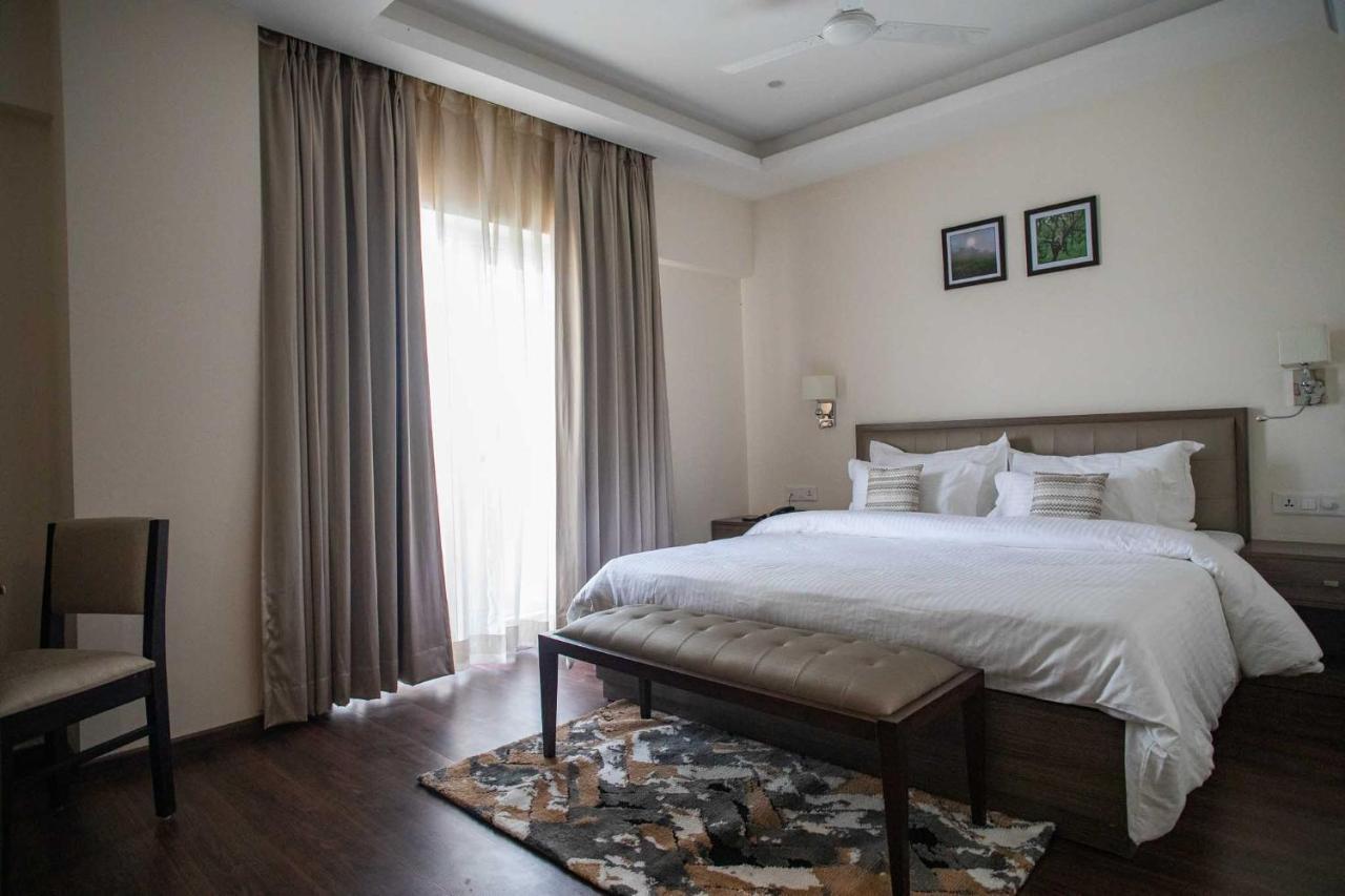 Hotel Alaya Dehradun Luaran gambar